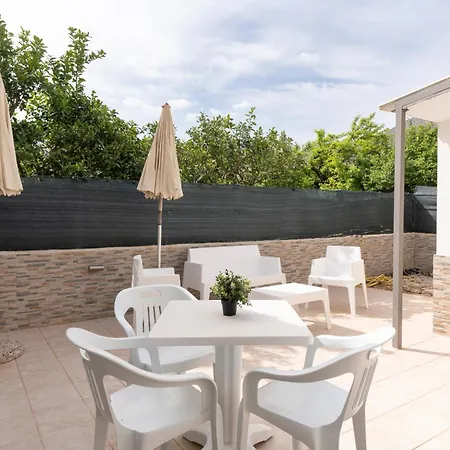 Holiday home La Giummarra